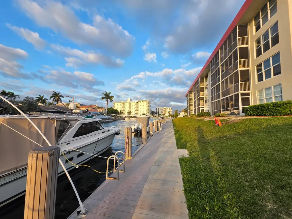 3100 NE 48th Court Lighthouse Point FL 33064