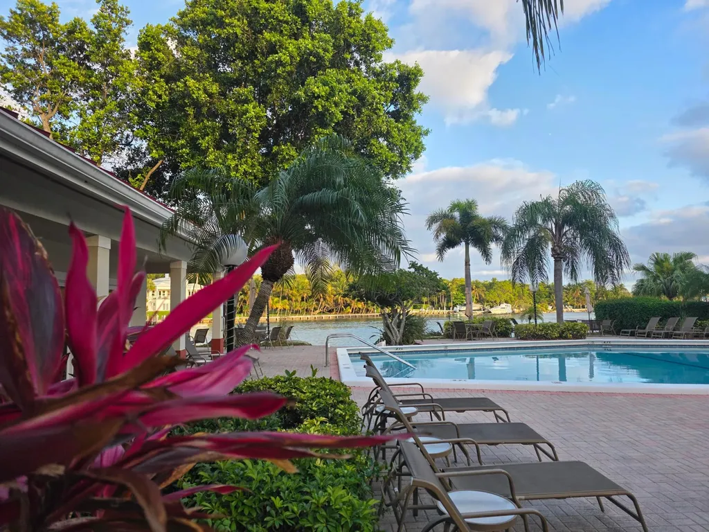 3100 NE 48th Court Lighthouse Point FL 33064