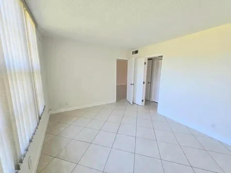 3100 NE 48th Court Lighthouse Point FL 33064