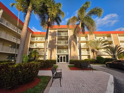 3100 NE 48th Court Lighthouse Point FL 33064