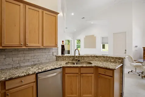 7084 Torrey Pines Circle Port St Lucie FL 34986
