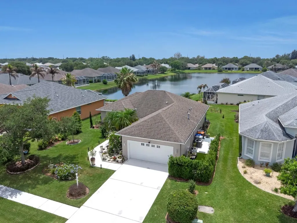 5780 W 1st Square Square SW Vero Beach FL 32968