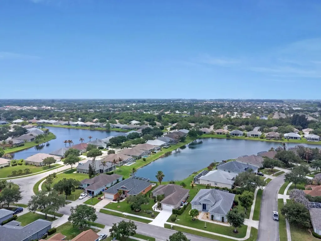 5780 W 1st Square Square SW Vero Beach FL 32968