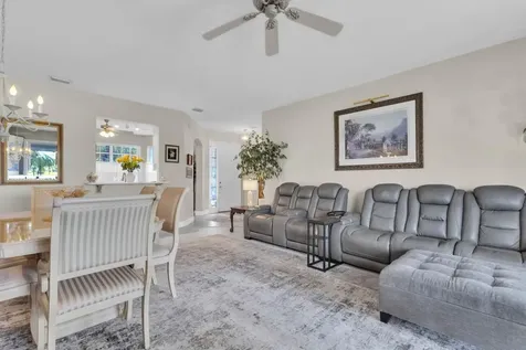 5780 W 1st Square Square SW Vero Beach FL 32968