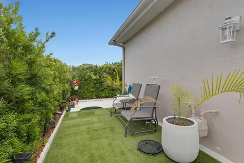 5780 W 1st Square Square SW Vero Beach FL 32968