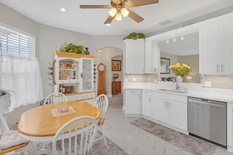 5780 W 1st Square Square SW Vero Beach FL 32968