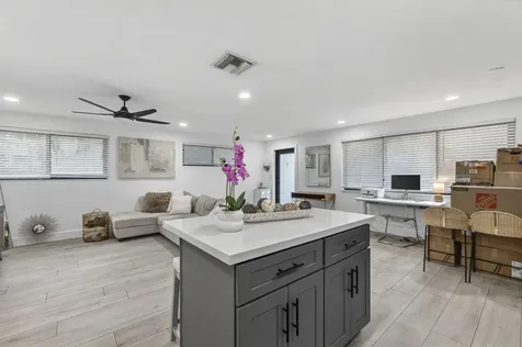830 NE 59th Court Oakland Park FL 33334