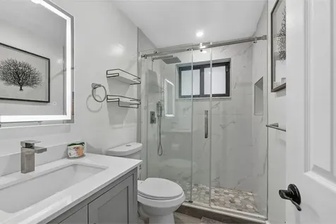 830 NE 59th Court Oakland Park FL 33334