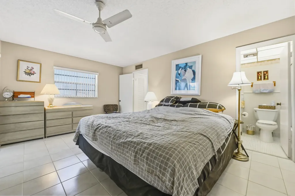 1 Burgundy Delray Beach FL 33484