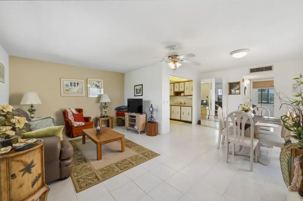 1 Burgundy Delray Beach FL 33484