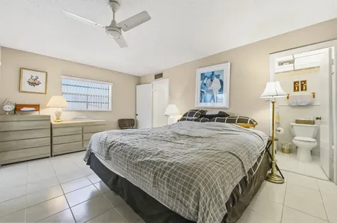 1 Burgundy Delray Beach FL 33484
