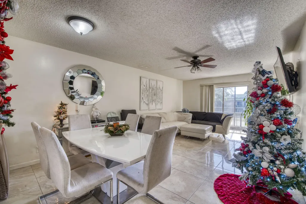 4125 NW 88th Avenue Coral Springs FL 33065