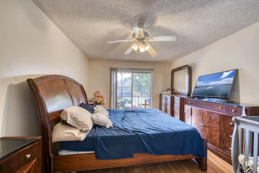 4125 NW 88th Avenue Coral Springs FL 33065
