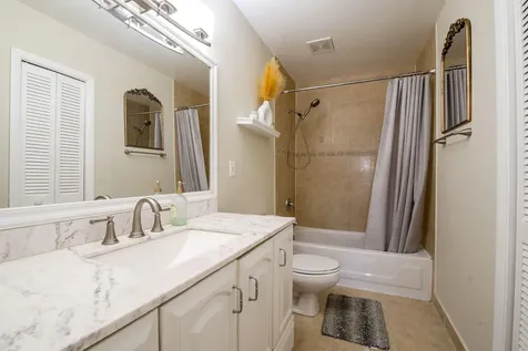 4125 NW 88th Avenue Coral Springs FL 33065