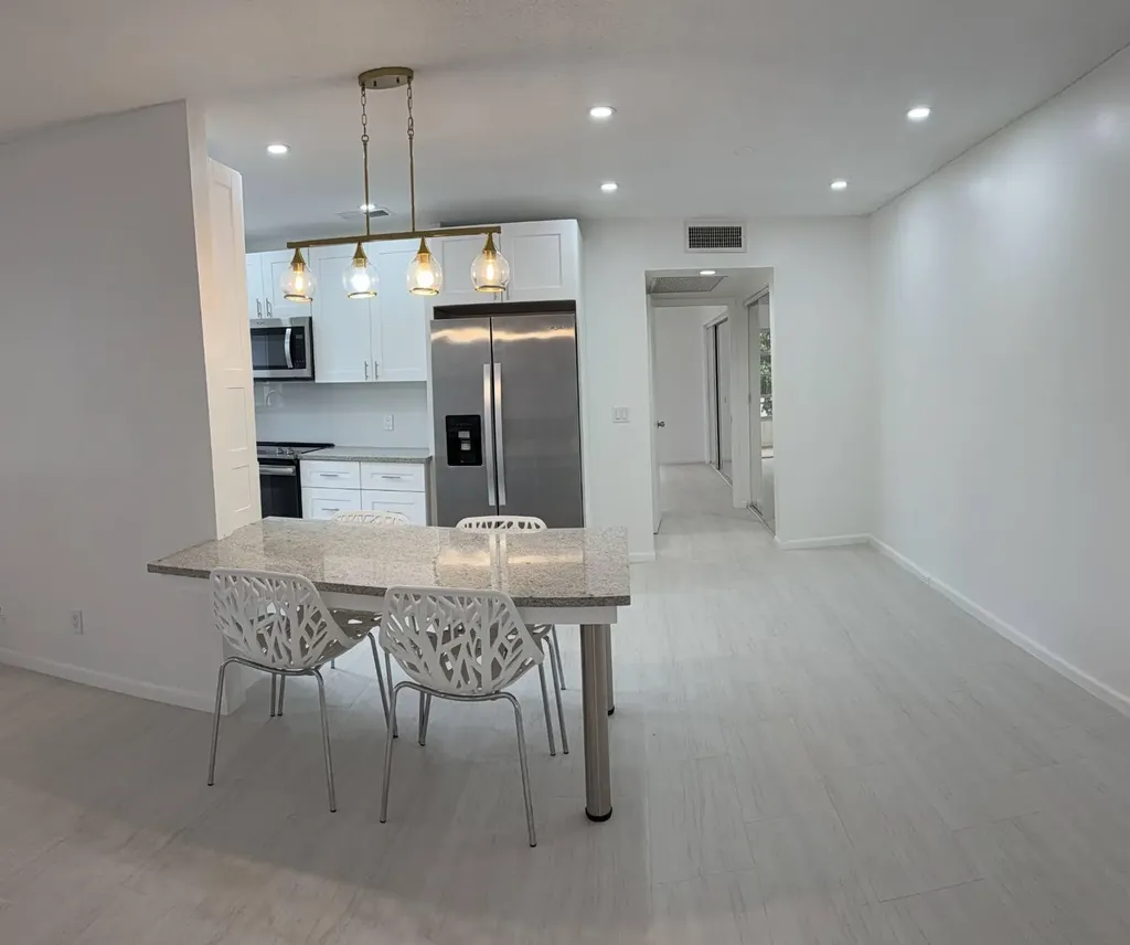 20 Prescott A Deerfield Beach FL 33442