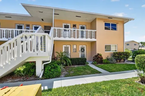 2111 NE 1st Court Boynton Beach FL 33435