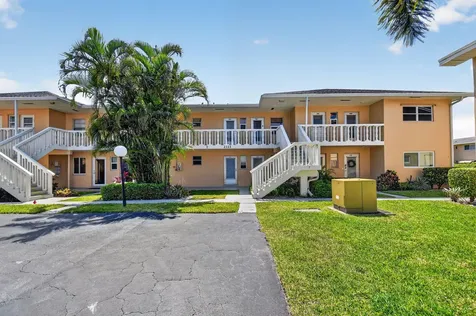 2111 NE 1st Court Boynton Beach FL 33435