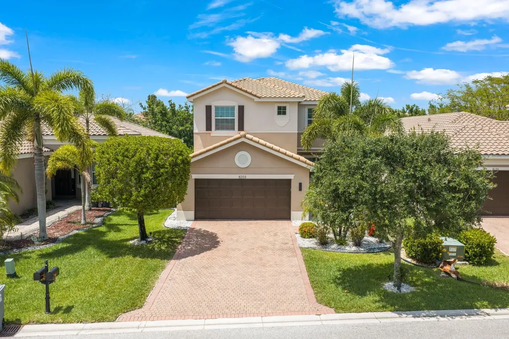 8203 Half Dome Court Boynton Beach FL 33473