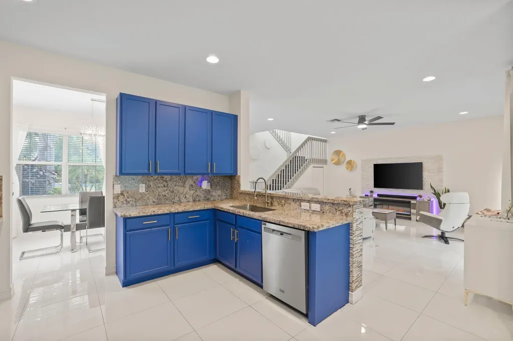 8203 Half Dome Court Boynton Beach FL 33473