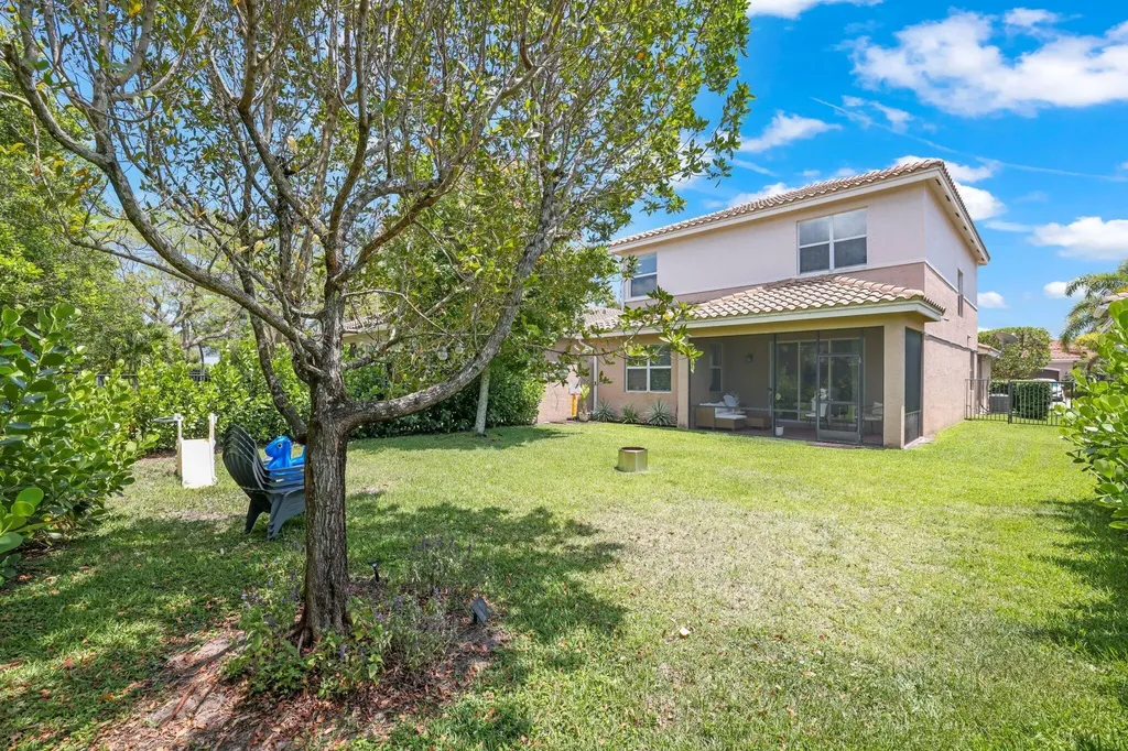 8203 Half Dome Court Boynton Beach FL 33473