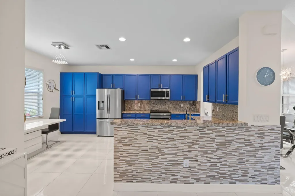8203 Half Dome Court Boynton Beach FL 33473