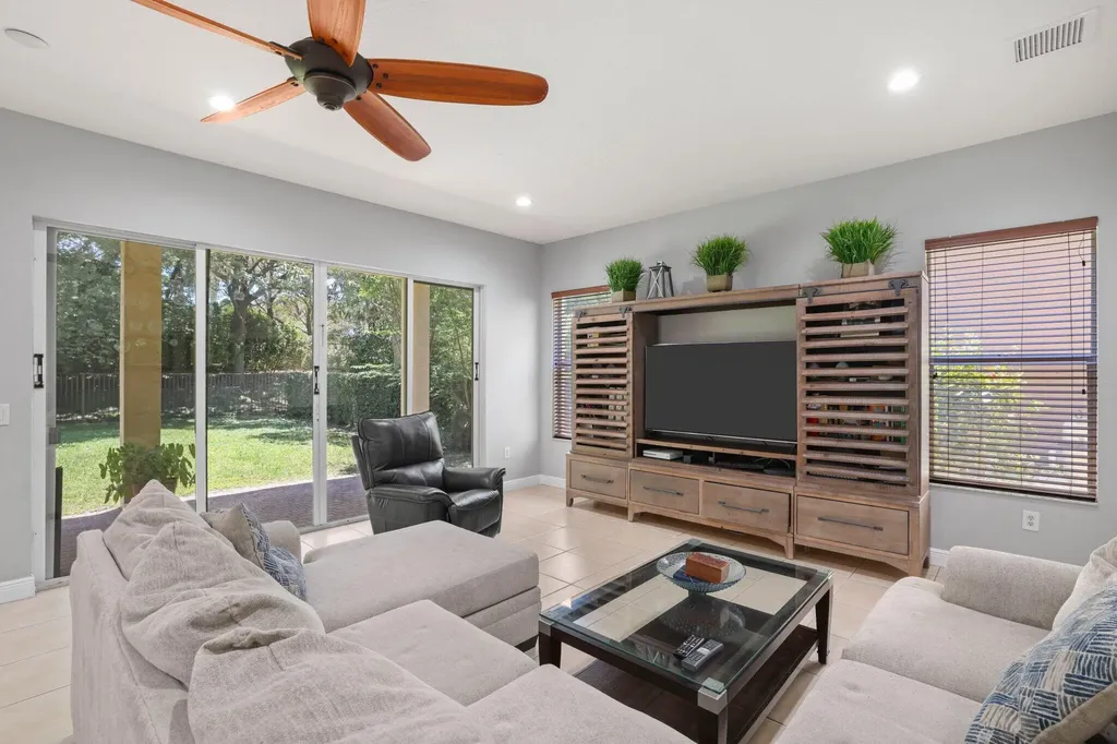 11157 Misty Ridge Way Boynton Beach FL 33473