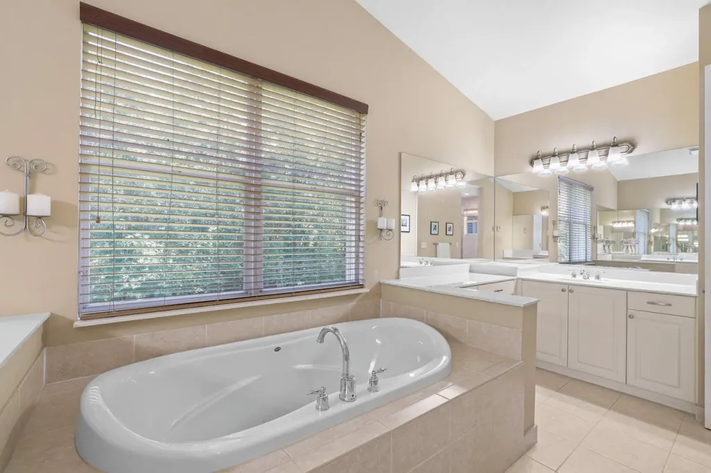 11157 Misty Ridge Way Boynton Beach FL 33473