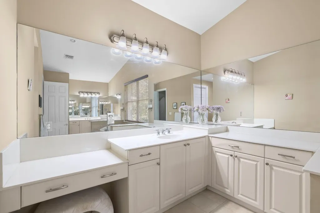 11157 Misty Ridge Way Boynton Beach FL 33473