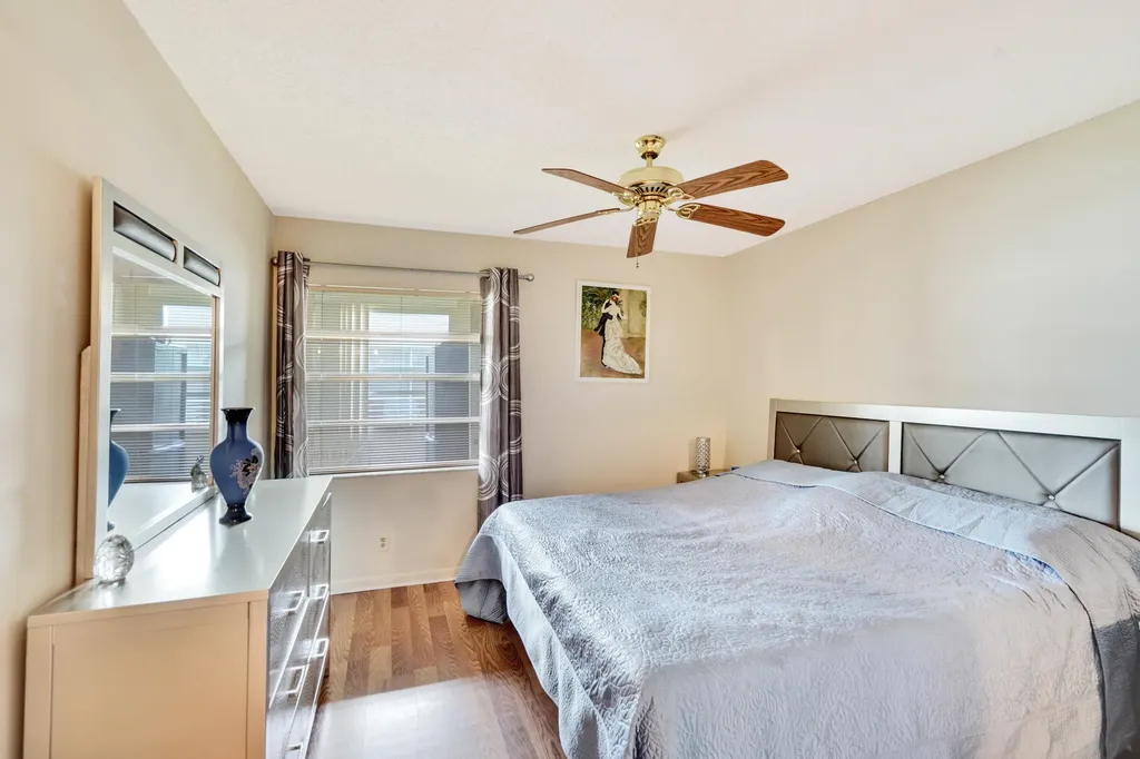 376 Piedmont H Delray Beach FL 33484