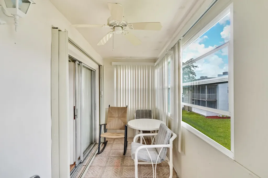 376 Piedmont H Delray Beach FL 33484
