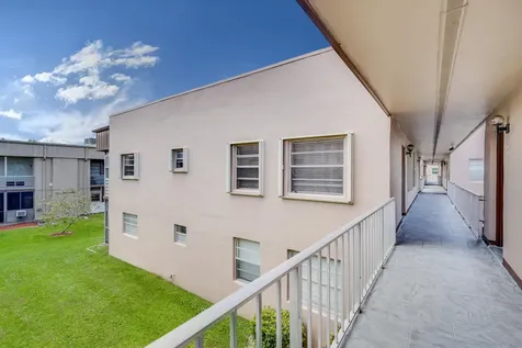 376 Piedmont H Delray Beach FL 33484