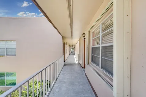 376 Piedmont H Delray Beach FL 33484