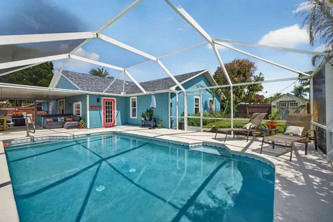 150 9th Court Vero Beach FL 32962
