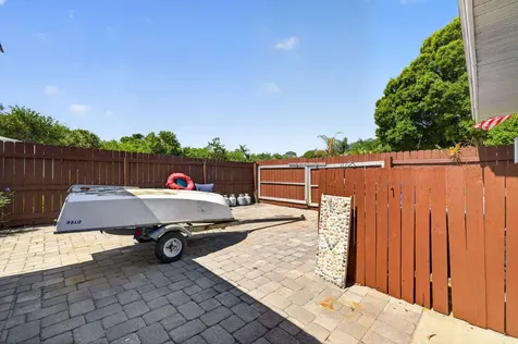 150 9th Court Vero Beach FL 32962