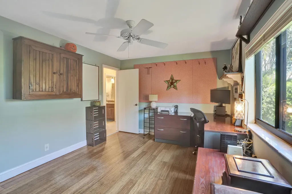 5102 NW 59th Way Coral Springs FL 33067