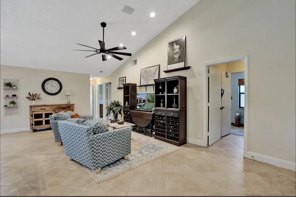 5102 NW 59th Way Coral Springs FL 33067