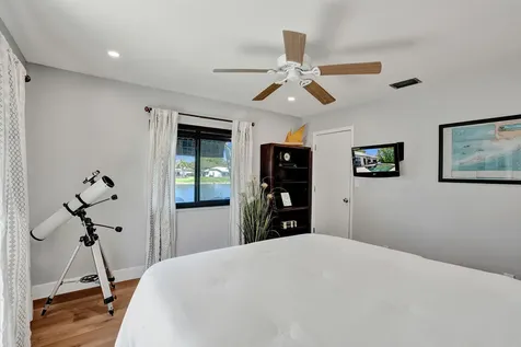 5102 NW 59th Way Coral Springs FL 33067