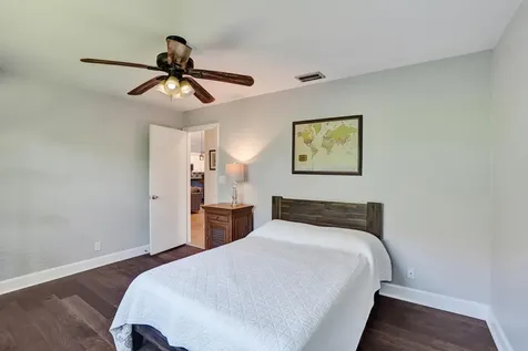 5102 NW 59th Way Coral Springs FL 33067