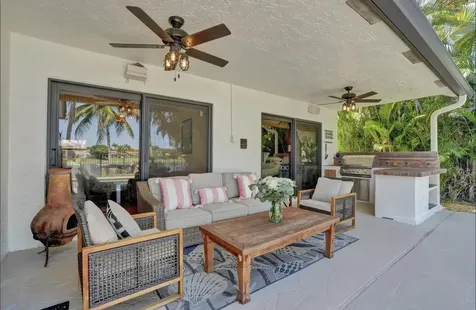 5102 NW 59th Way Coral Springs FL 33067
