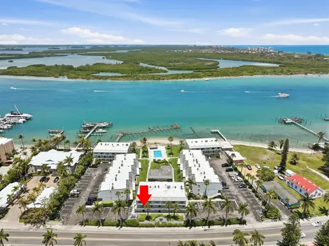 1300 Seaway Drive Hutchinson Island FL 34949