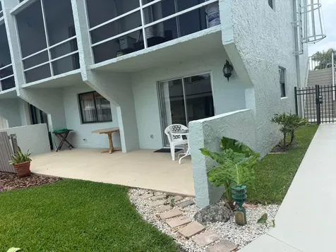 1300 Seaway Drive Hutchinson Island FL 34949