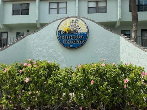 1300 Seaway Drive Hutchinson Island FL 34949