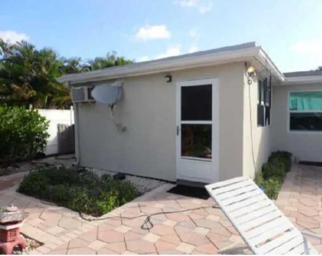 704 Juniper Drive North Palm Beach FL 33408