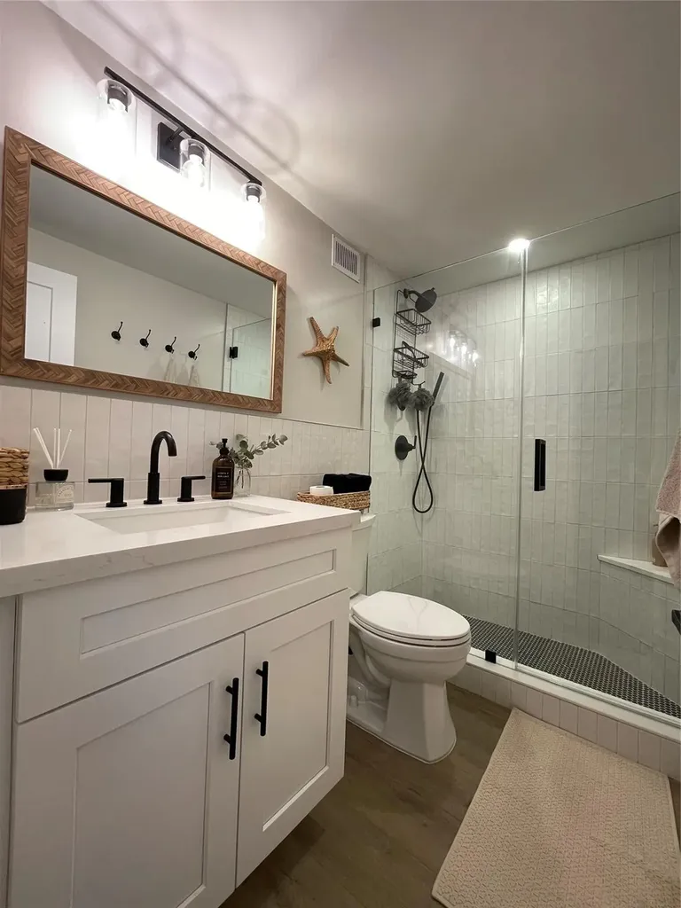 400 Kings Point Drive Sunny Isles Beach FL 33160