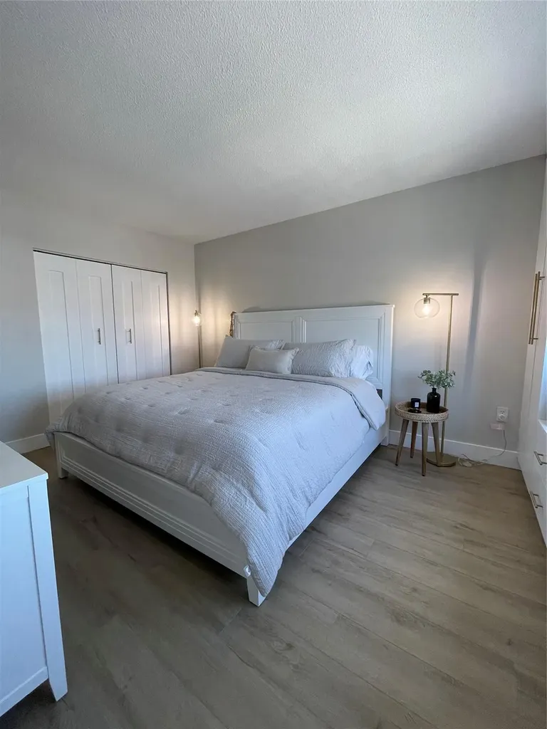 400 Kings Point Drive Sunny Isles Beach FL 33160