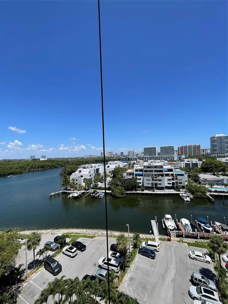 400 Kings Point Drive Sunny Isles Beach FL 33160