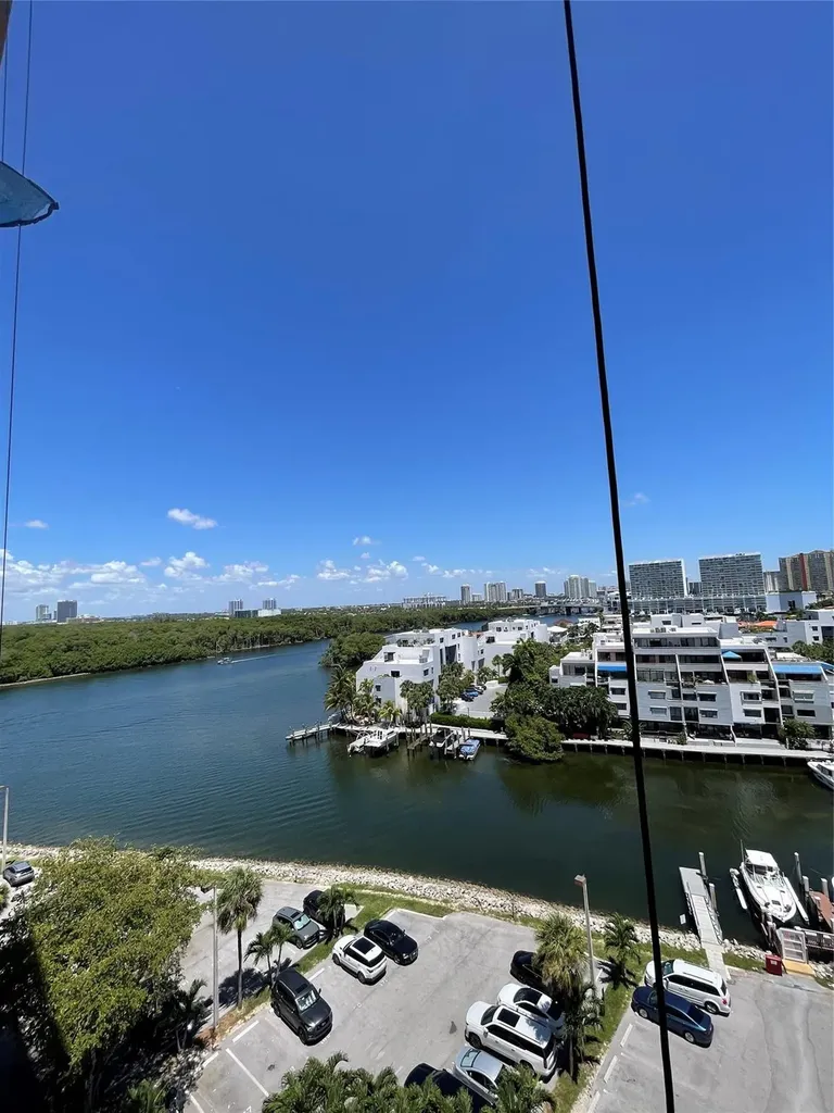 400 Kings Point Drive Sunny Isles Beach FL 33160