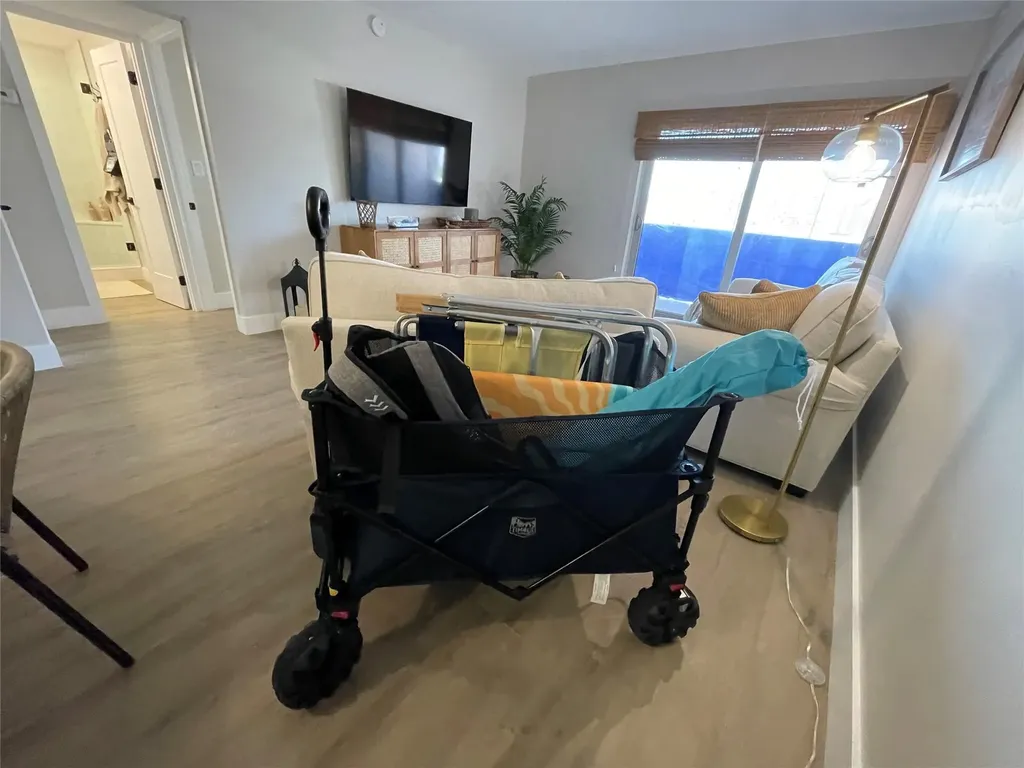 400 Kings Point Drive Sunny Isles Beach FL 33160