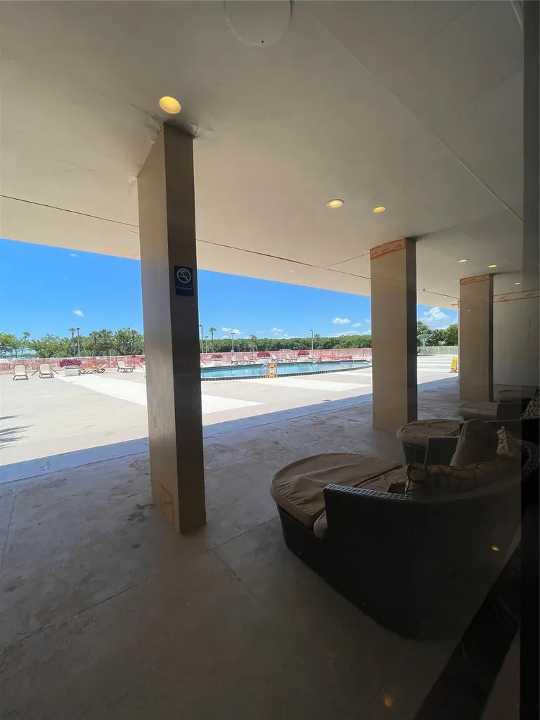 400 Kings Point Drive Sunny Isles Beach FL 33160