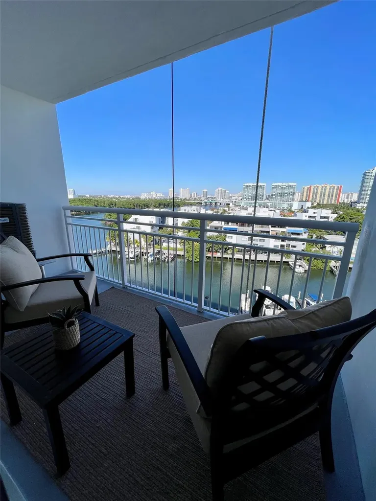 400 Kings Point Drive Sunny Isles Beach FL 33160